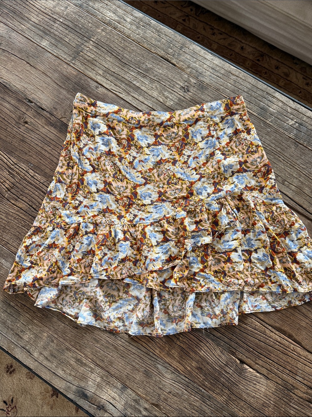 Cute ruffled skirt from Free People Size 12
